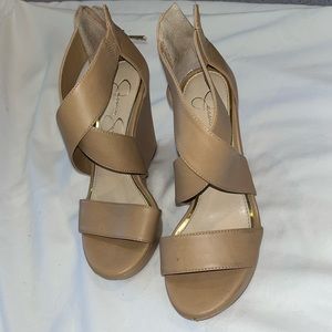 Jessica Simpson nude wedge heel size 5.5